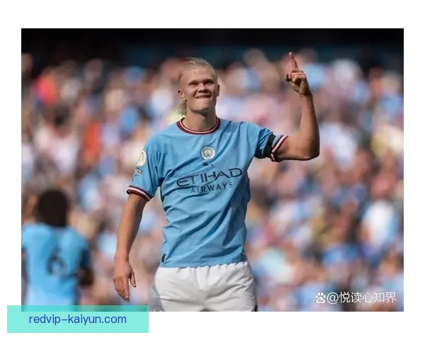 哈兰德头球技艺惊艳，助力球队逆转取胜状态回暖