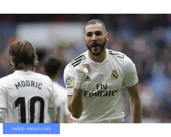 本泽马助攻能力出众，状态稳定助力球队进攻表现持续提升