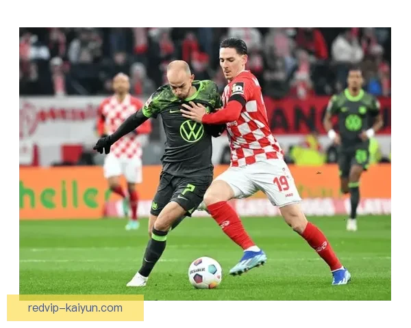 德甲球队实力比拼状态回暖，竞争力增强引发专家关注