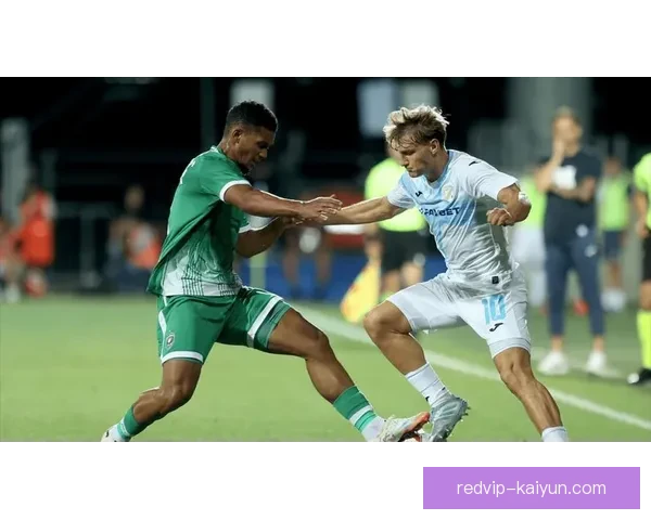 匈牙利费伦茨瓦罗斯在欧联杯小组赛中表现稳健，值得关注其未来走势